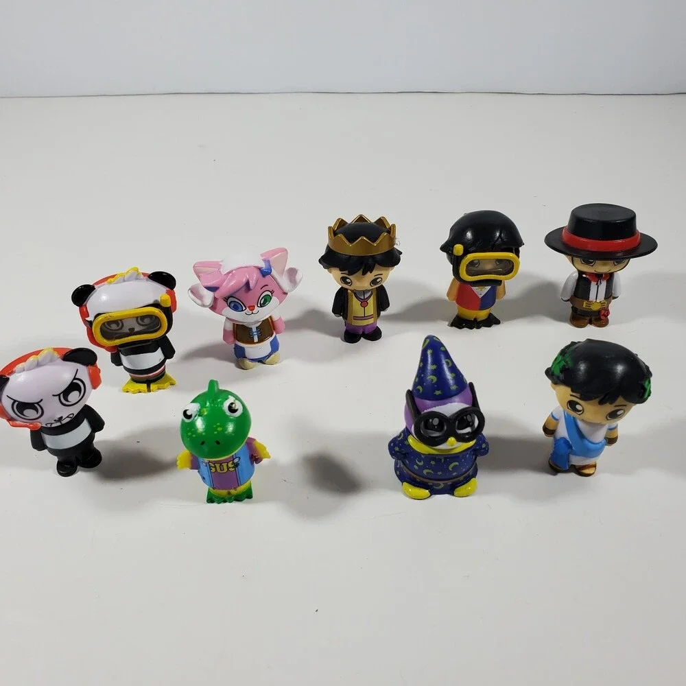 Lot of 9 Ryan's World 2